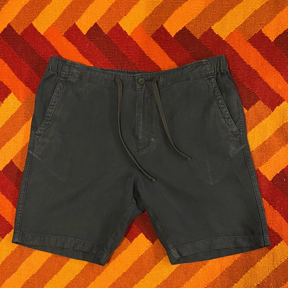 Gently Used Vince Mens Hemp Draw String Shorts 8” Size L